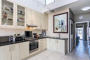 Seaside Village J9 by Ctha