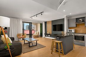 Rockwell 220 by Ctha