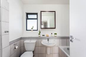 Knightsbridge 702w by Ctha