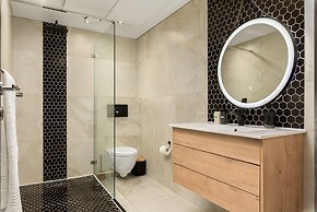 Rockwell 221 by Ctha