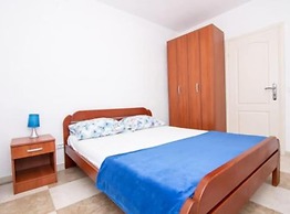 Apartments Savić Near the Sea