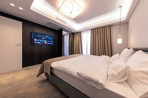ONE Hotel