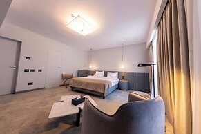 ONE Hotel