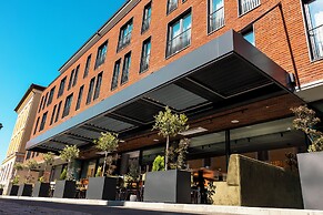 ONE Hotel