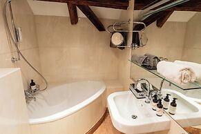 Goldener Engl