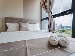 Core Soho Suites Sepang by The Stay Hub