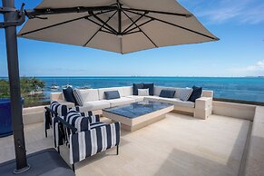 Artila IM by Solmar Rentals