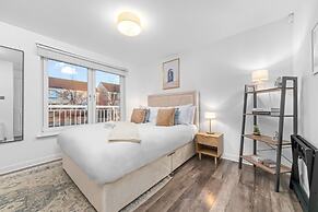 Urban Elegance 5-Bed Glasgow Home