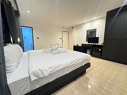 Chapter 26 Guesthouse