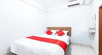 Hotel Cemara Gading