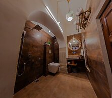 Jeevan Haveli Heritage Hotel And Museum