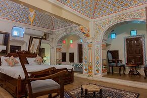 Jeevan Haveli Heritage Hotel And Museum