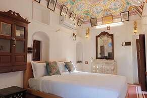 Jeevan Haveli Heritage Hotel And Museum