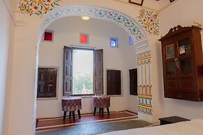 Jeevan Haveli Heritage Hotel And Museum