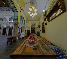 Jeevan Haveli Heritage Hotel And Museum