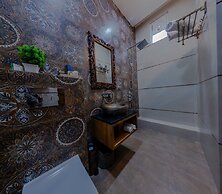 Jeevan Haveli Heritage Hotel And Museum