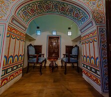 Jeevan Haveli Heritage Hotel And Museum