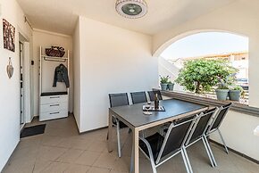 Apartments Oto