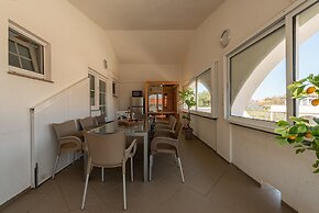 Apartments Oto