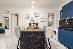 Apartments Oto