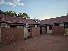 La Majestic Guest Lodge