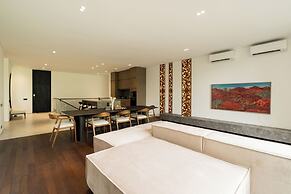 Seven Stones Villas