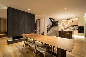 Seven Stones Villas