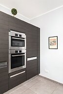 Sliema Seaside Penthouse with Terrace
