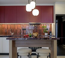 Mavili Urban Elegance