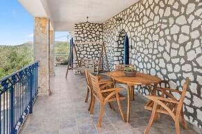 Stone House in Olive Grove