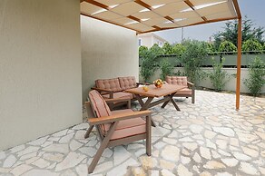Vasilopoulos Residences - Villa Chloe