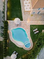 Vasilopoulos Residences Villas With Shared Pool