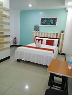 D Builders Hotel