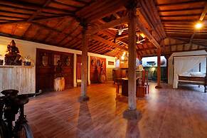 Tri Datu Maison