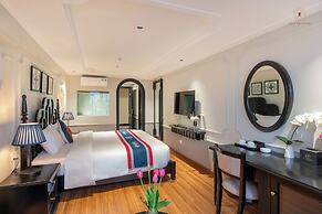 Ella Riverside Lao Cai Hotel