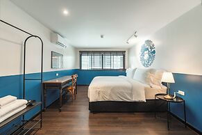Blu Monkey Boutique Naiharn Beach