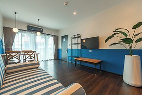 Blu Monkey Boutique Naiharn Beach