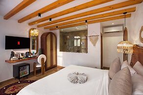 Pyramids Vision Hotel