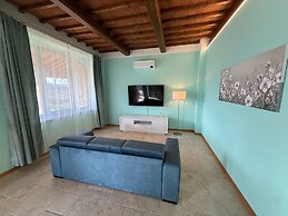 Spacious Apartment in Poppi With Shared Pool