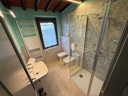 Spacious Apartment in Poppi With Shared Pool