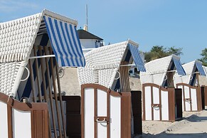 Romantic Retreat in Kropelin Near Beach