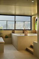 ADN Apartments and Studios