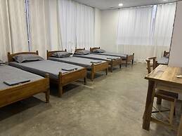 Colombo Mount Hostel