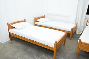 Colombo Mount Hostel
