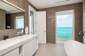 Rum Point Resort