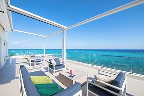 Rum Point Resort