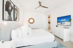 Rum Point Resort