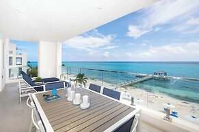 Rum Point Resort