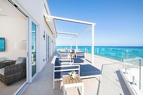 Rum Point Resort