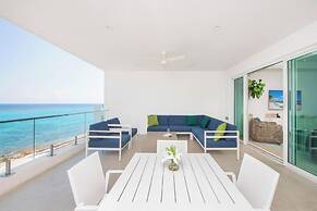 Rum Point Resort